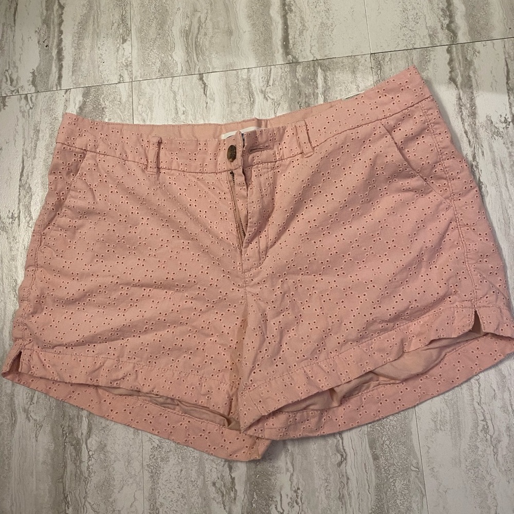 Old Navy everyday shorts, mid rise. Size 12. Color pink